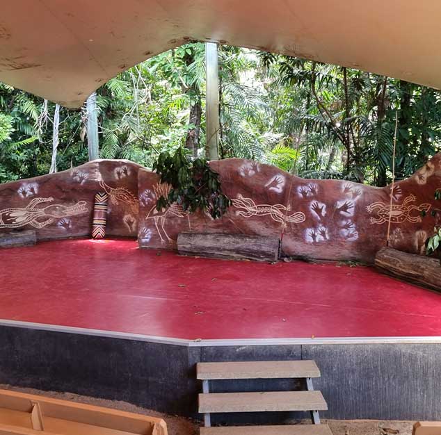 Pamagirr stage